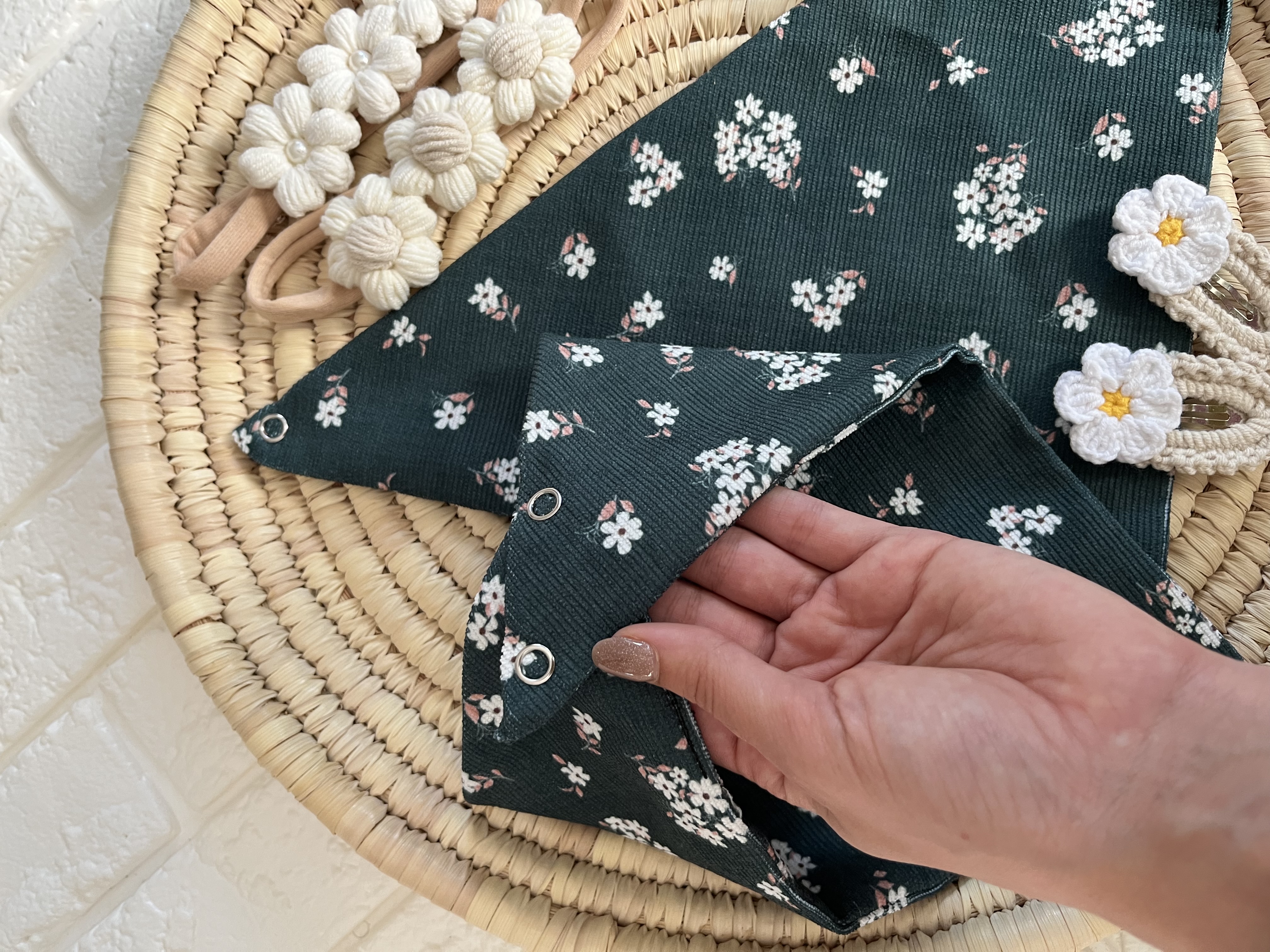 دستمالگردن نوزادی_بچگانه مخمل کبریتی دخترانه